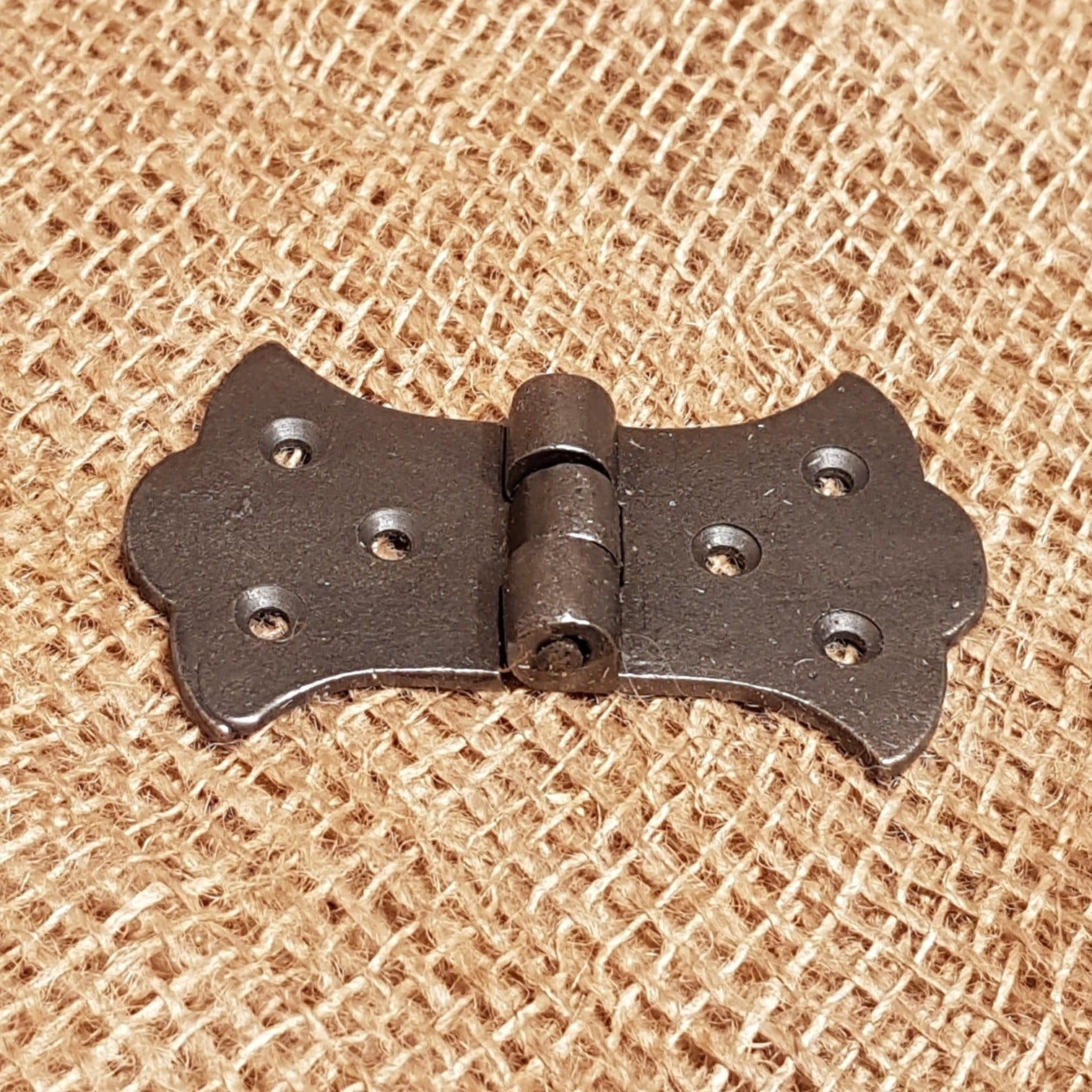 Butterfly Hinge - Cast Iron – Spearhead & Company