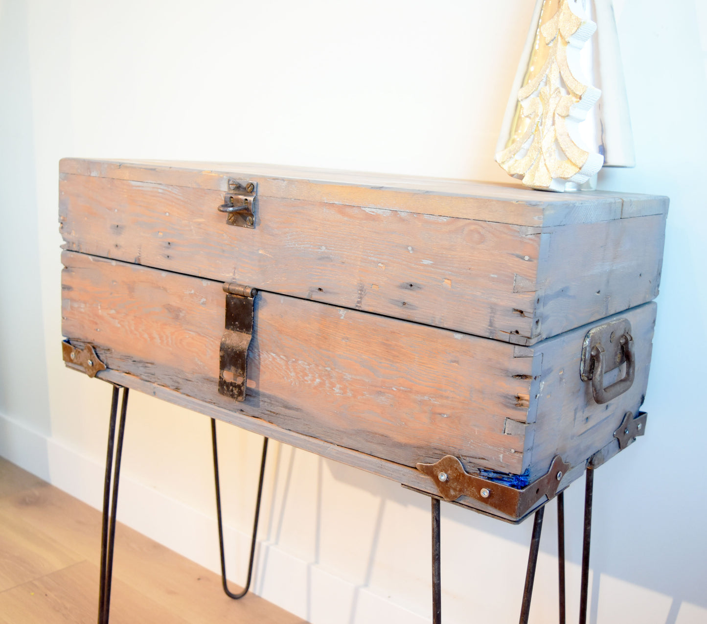 Small ToolBox Table