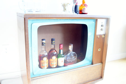 TV Bar