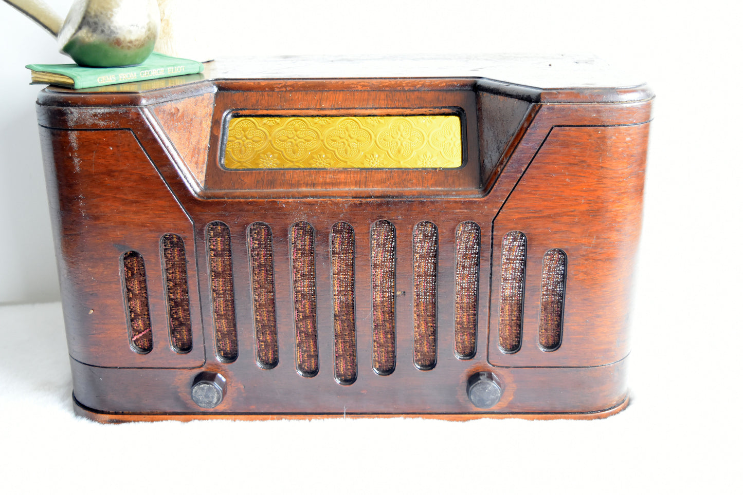 Table Radio Shelf