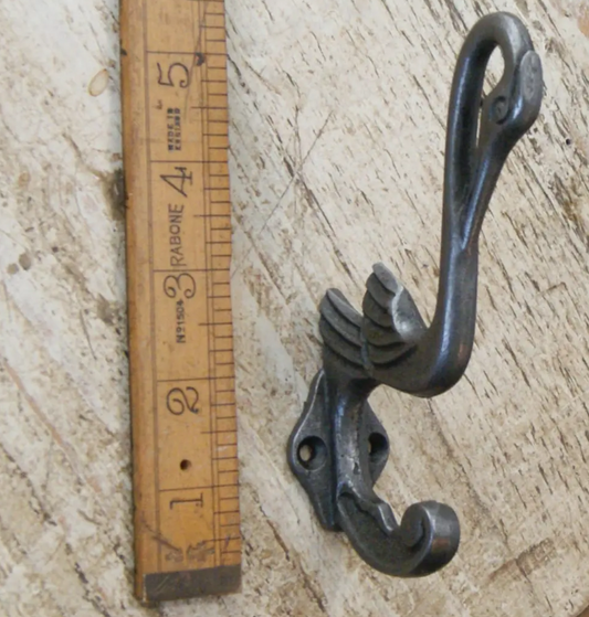 Hat & Coat Hook HERON Antique Cast Iron 133mm (Southwest)