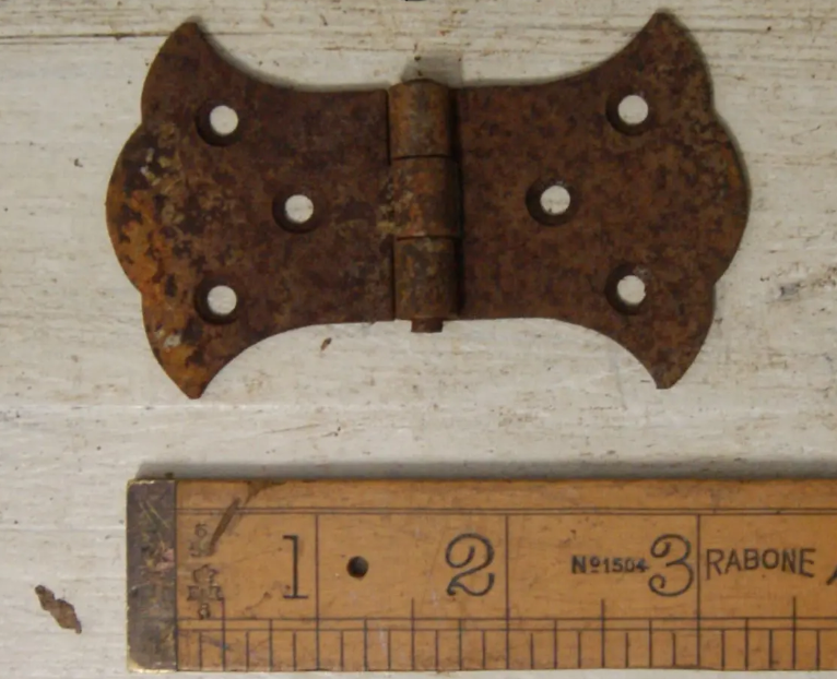 Butterfly Hinge - Cast Iron